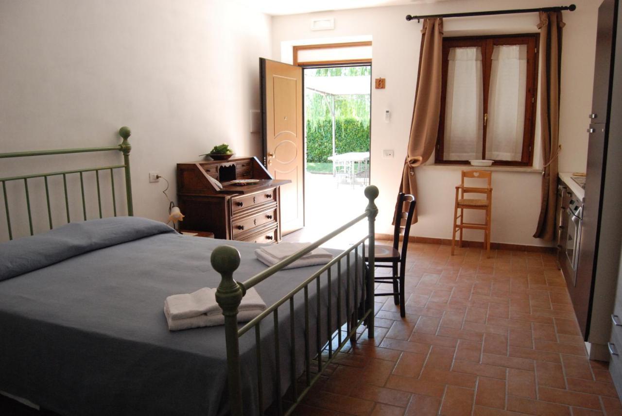 Agriturismo"Il Sagrato Di Assisi" Appartamenti,Camere 外观 照片