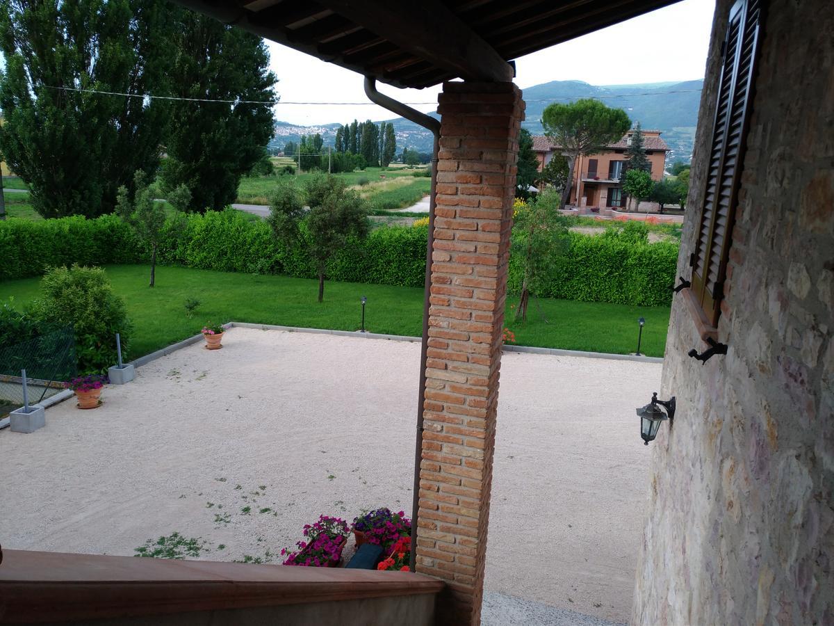 Agriturismo"Il Sagrato Di Assisi" Appartamenti,Camere 外观 照片