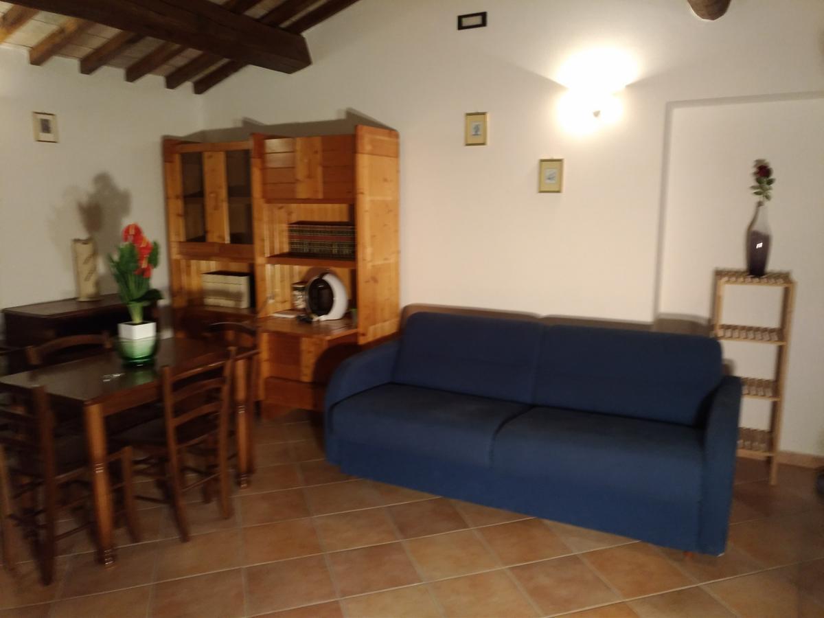 Agriturismo"Il Sagrato Di Assisi" Appartamenti,Camere 外观 照片